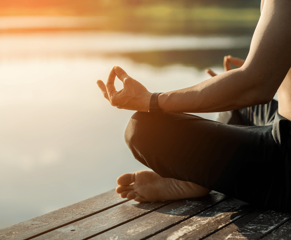 Meditația ajută la reducerea simptomelor bolilor intestinale
